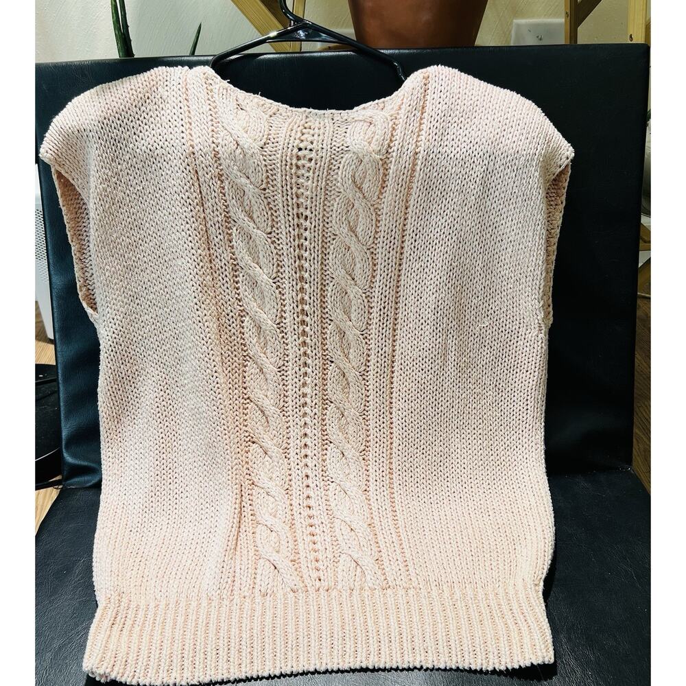 vintage Liz Claiborne cable-knit sweater vest - Picture 1 of 3